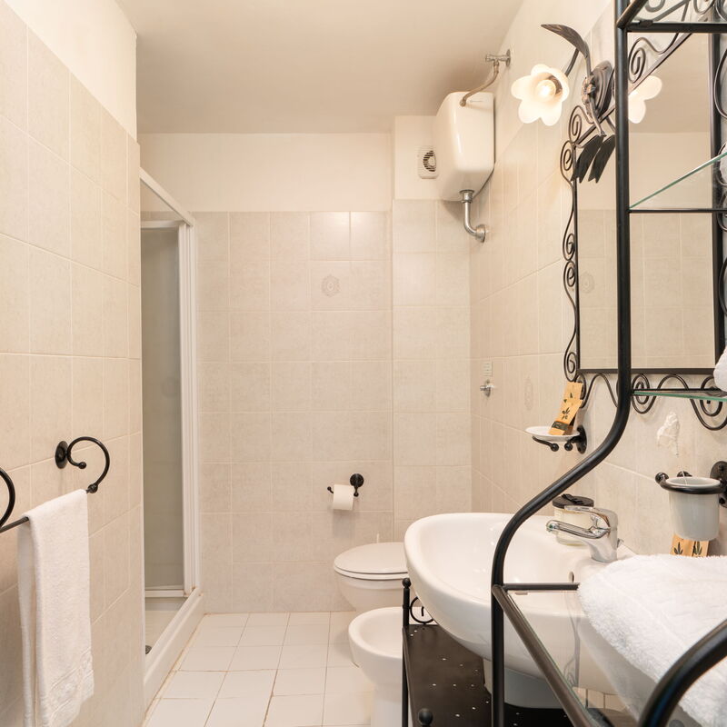 Calanchi Apartments - Ciclamino